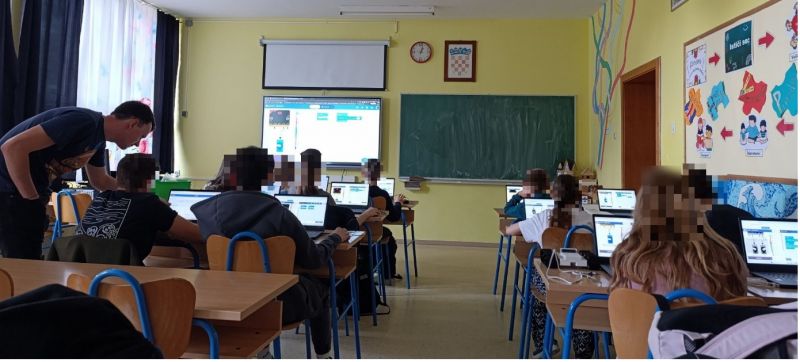 Radionica „Programiranje i upravljanje mobilnih robota“ održana u sklopu projekta cAMGARS