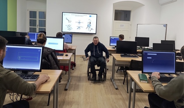 Interaktivna radionica za studente stručnog diplomskog studija Strojarstvo na temu „Konstruiranje sklopa okvira modularne multirotorne letjelice“ održana u sklopu projekta cAMGARS